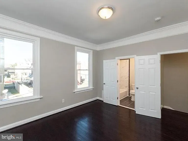 465 Luray Pl NW — Photo 16