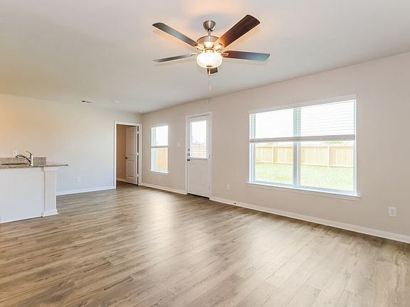 5th image of 400 San Miguel Creek Dr