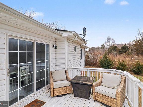 4th image of 2225 Partlow Rd