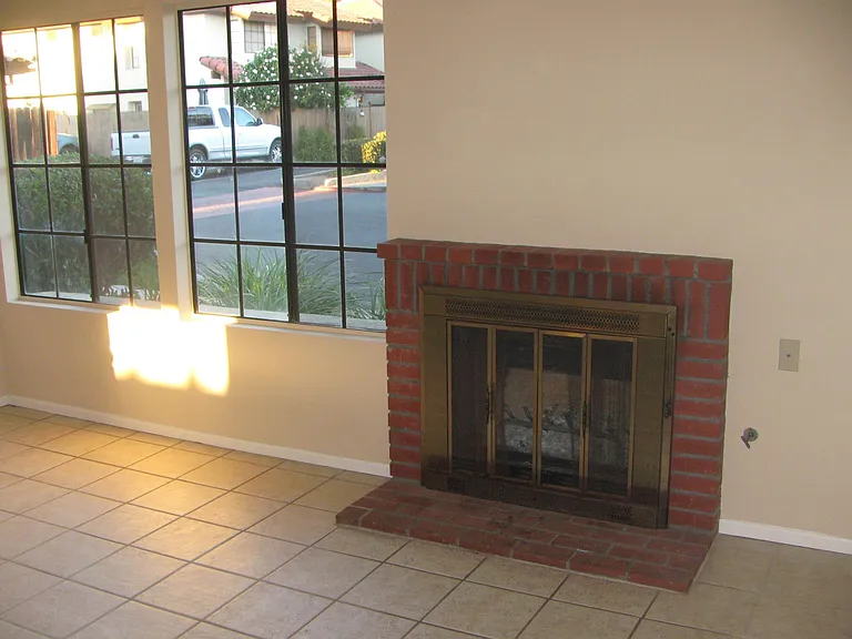 139 Espanas Gln — Photo 6