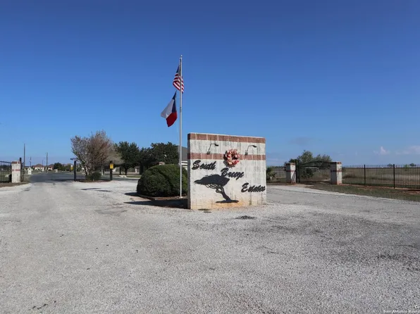 100 GENTLE BREEZE LOT 59, Floresville, TX 78114