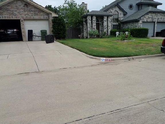 2nd image of 223 Iberis Dr