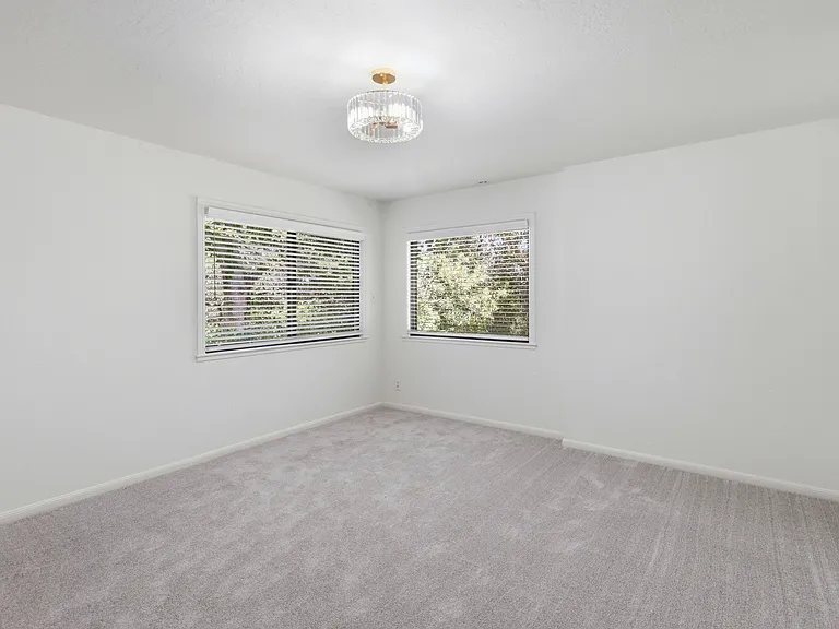 3 Kennedy Pl — Photo 26