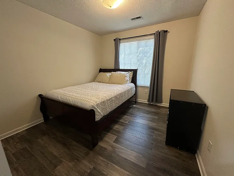 803 Ames Dr — Photo 18