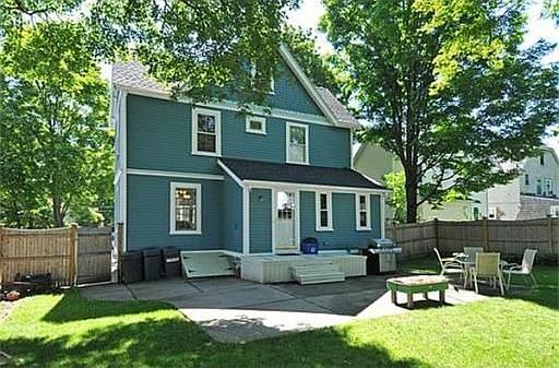 2nd image of 52 Adams St