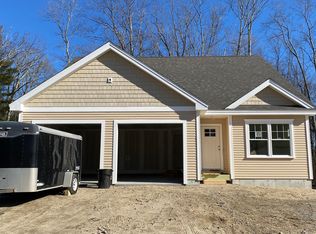 2 Baxter Ln, Saco, ME 04072