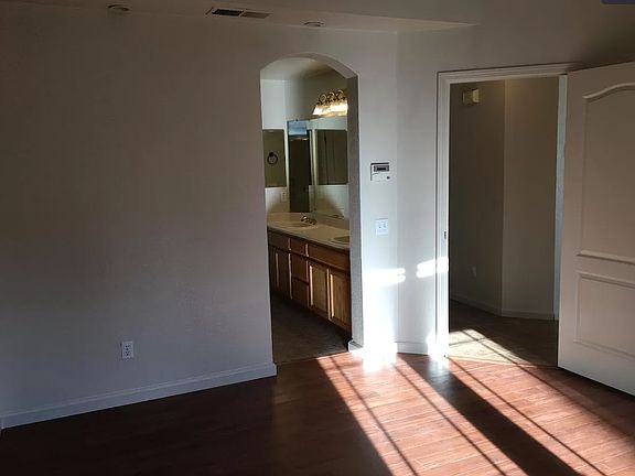 3rd image of 2266 Isabel Virginia Dr