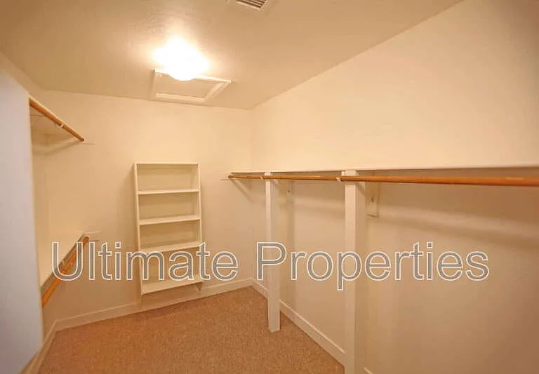 13872 E Kalil Dr — Photo 13