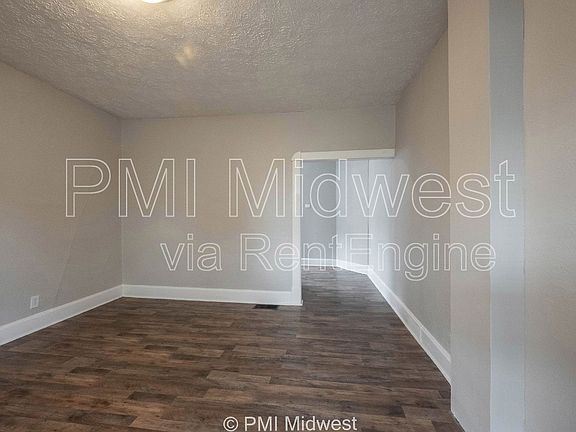 4th image of 1016 S Belmont Ave