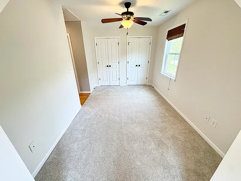 1233 Plymouth Ave — Photo 26