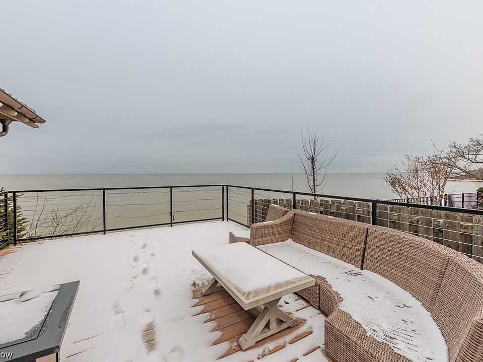 1033 Summit Ave, Lakewood, OH 44107 Zillow