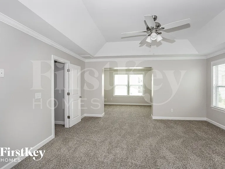 201 Jobe Dr — Photo 10