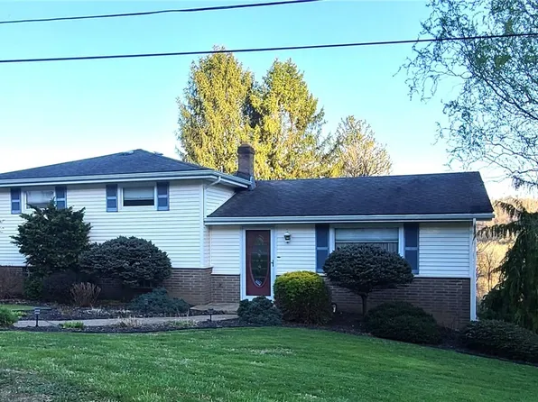 231 Adams Ln, Rayland, OH 43943