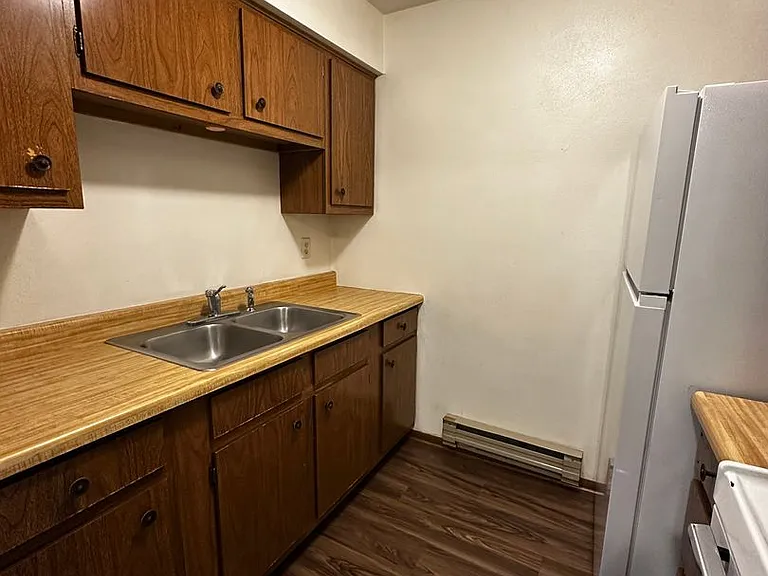 2111 Refset Dr — Photo 12