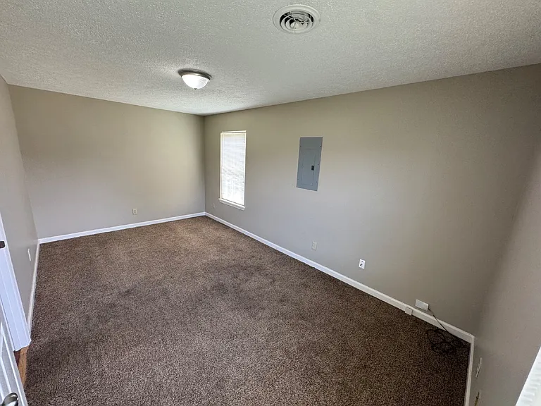415 Eddy St — Photo 10