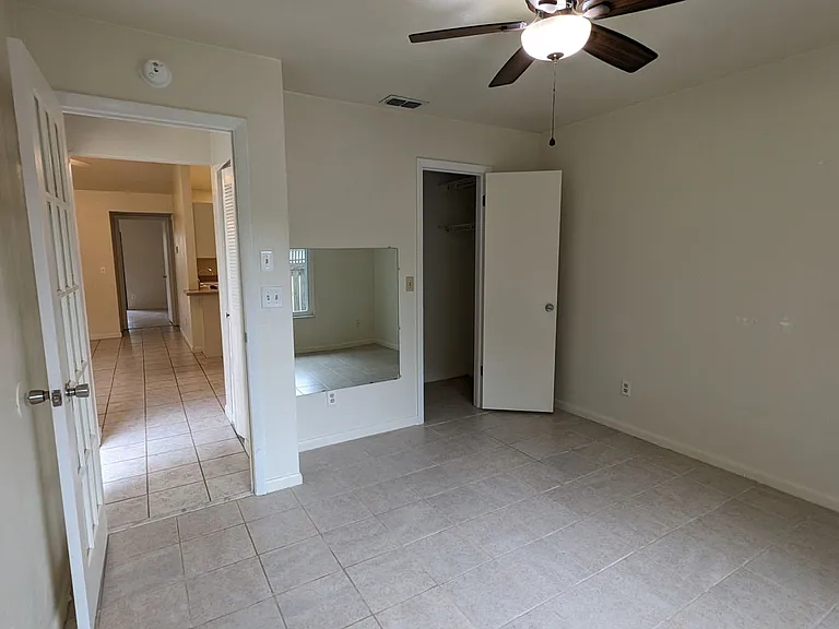2848 SW 39th Ave — Photo 7