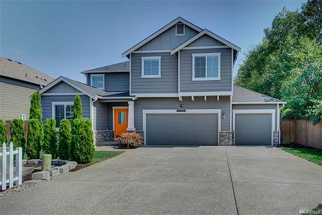 1st image of 4920 40th St NE