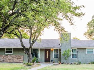 214 Paint Brush Rd, Lakeside, TX 76108