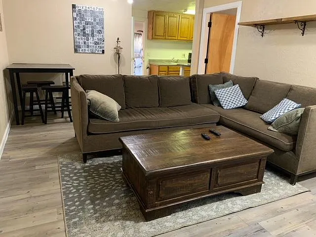 9601 Sierra Vista Ct NE — Photo 13