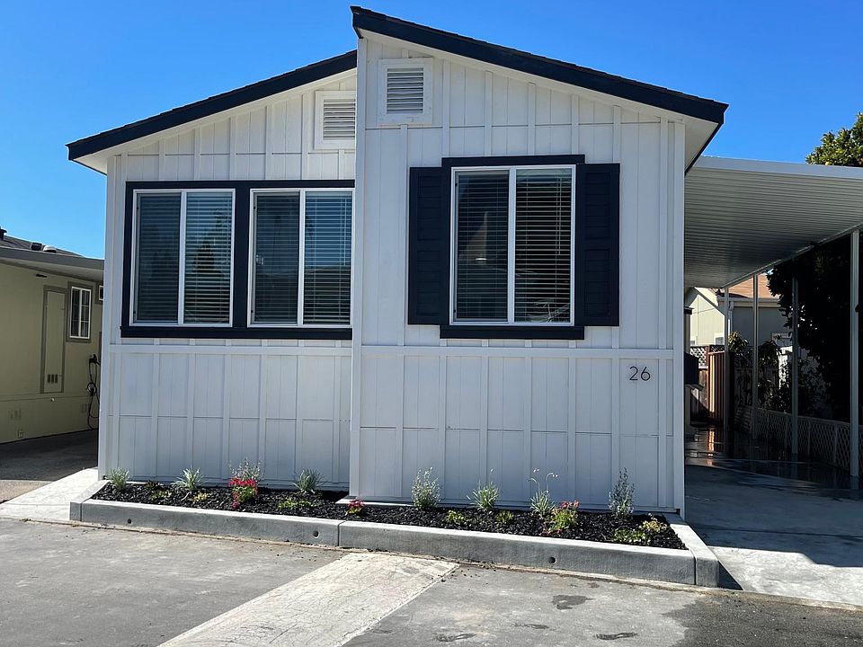 1st image of 920 Capitola Ave Spc 26