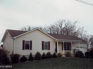 65 Sonya Ln, Bunker Hill, WV 25413