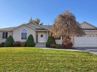 5721 S 3600 W, Roy, UT 84067