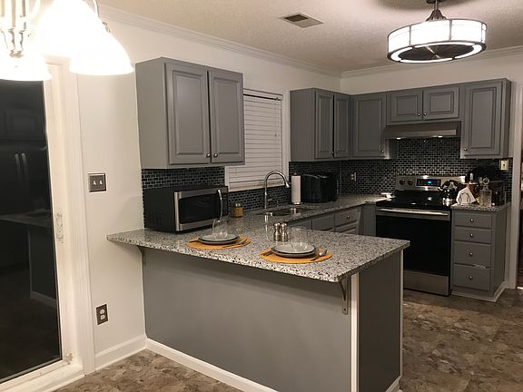 2nd image of 5523 Chasewind Dr