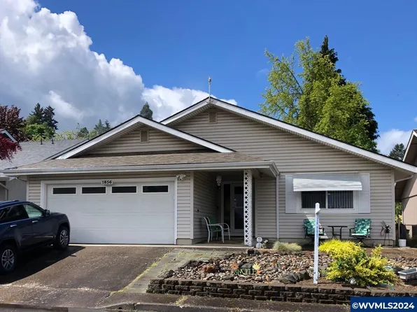 1856 Woodstock Cir NW, Salem, OR 97304