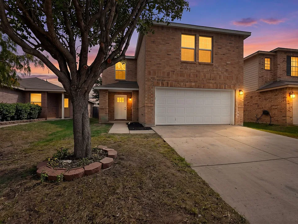 8820 Valley River Dr