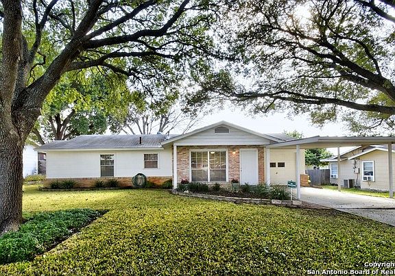 2nd image of 4434 Newcome Dr