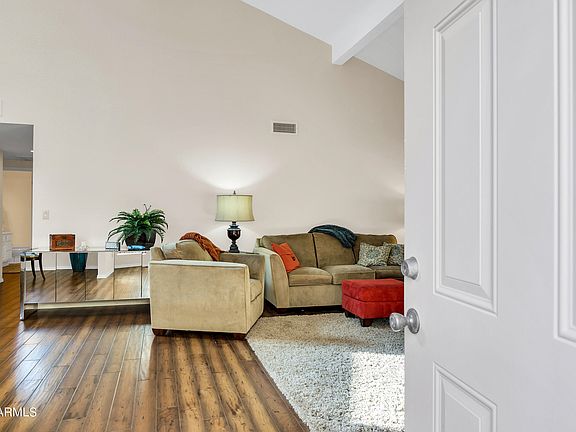 4th image of 5502 E SHAW BUTTE Drive