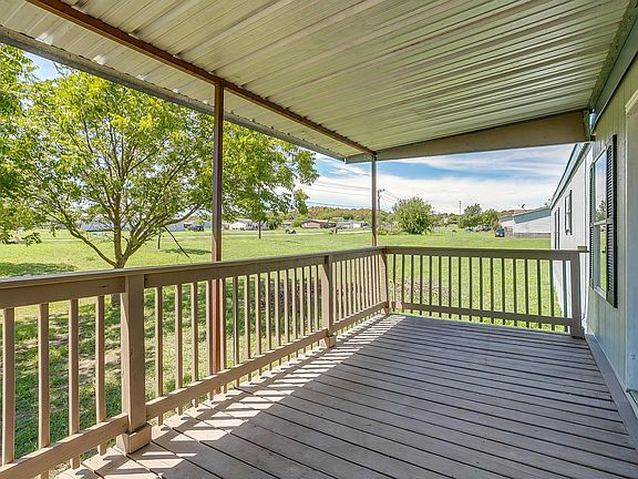 4th image of 149 Valley Meadows Dr