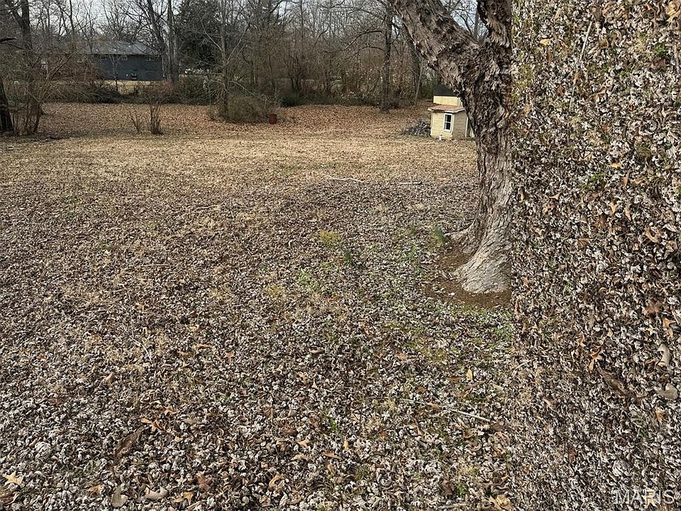 1st image of 2523 Shady Ln