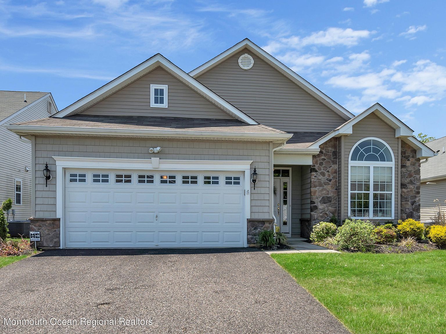 33 Eagle Ridge Circle, Lakewood, NJ 08701 Zillow