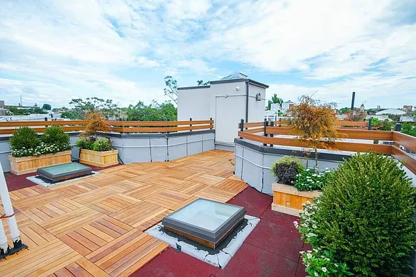 Rented by Citi Habitats | media 41