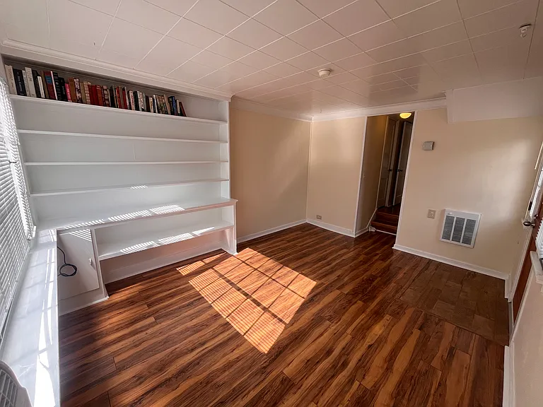 146 S Delaware Ave #B — Photo 4