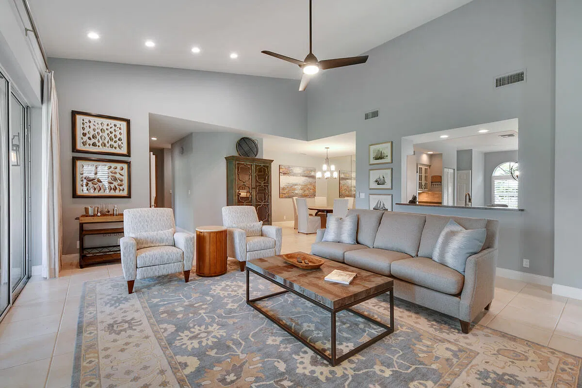 3 bed, 2.0 bath, 1839 sqft, $8,500 — Photo 4