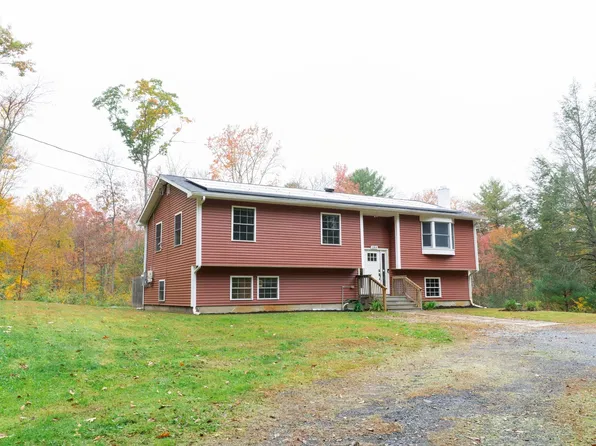 189 Oakham Rd, North Brookfield, MA 01535