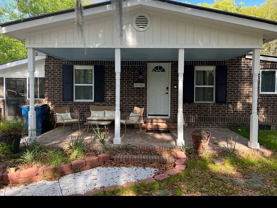 1st image of 804 Gordon St