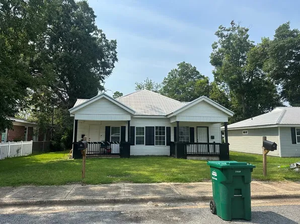 212 E 15th Ave, Cordele, GA 31015