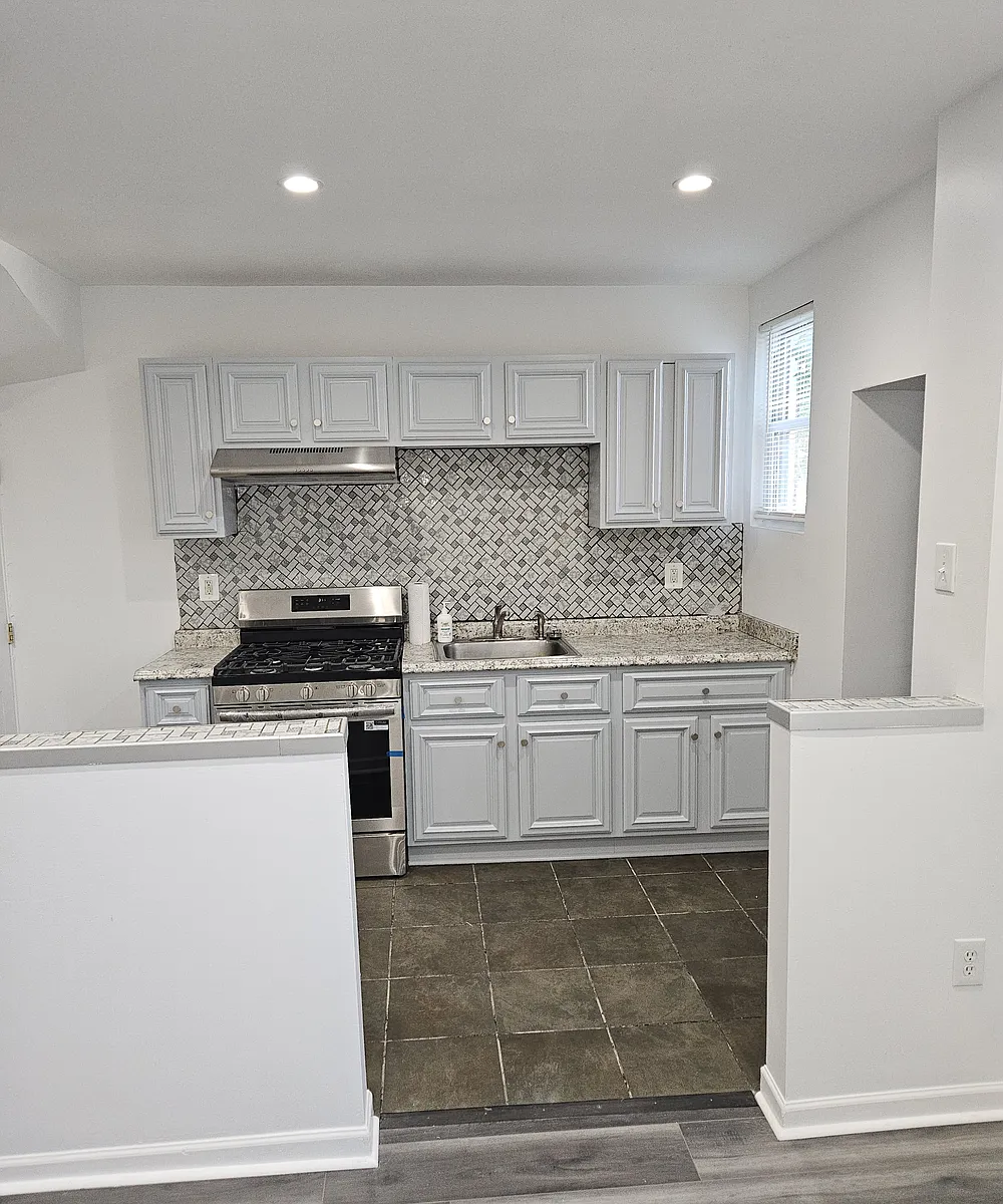 Building Photo - 2615 Garrett Ave