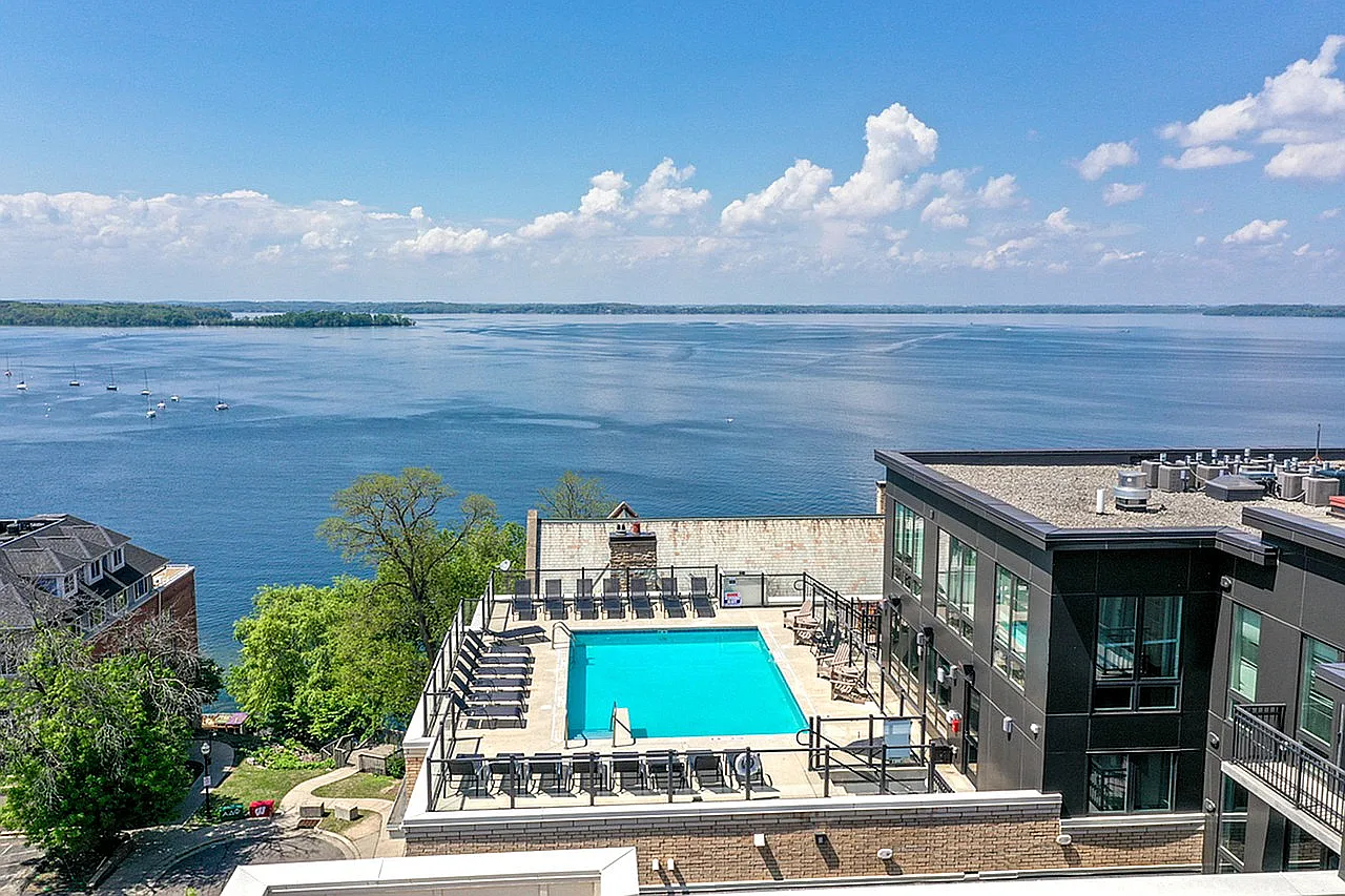 Waterfront Apartments — Photo 1