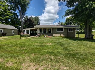 617 E Washington St, Loudonville, OH 44842