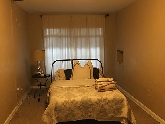 4th image of 3921 Liberty Ave