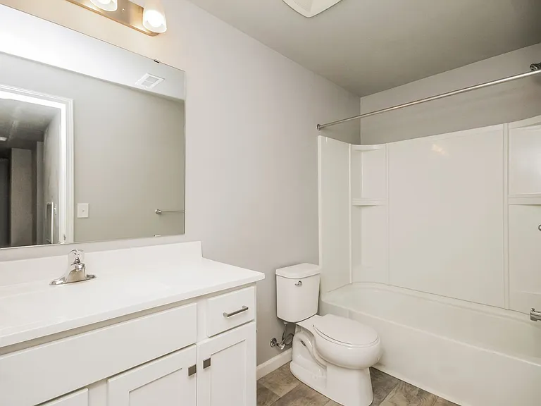 1335 Sturgeon Point — Photo 29