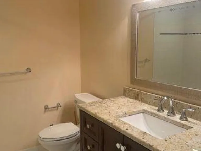 42630 Plymouth Hollow Dr #42630 — Photo 24