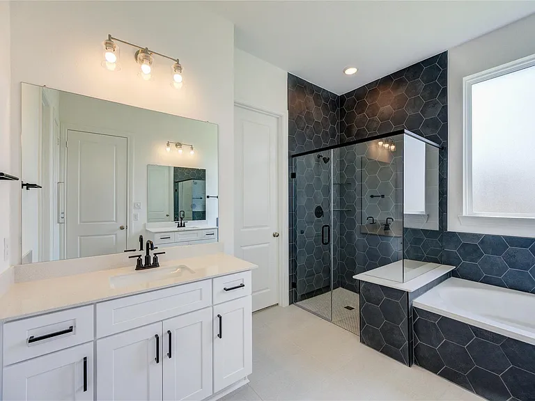 25326 Loch Doon Dr — Photo 23