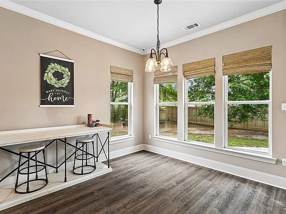 4th image of 512 Dockside Dr