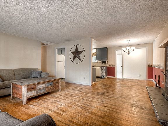 5th image of 32311 Morgan Dr
