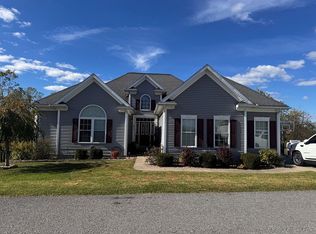 8213 N Byers Ln, Stonewood, WV 26301